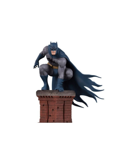 Колекційна статуетка Бэтмен від DC Collectibles